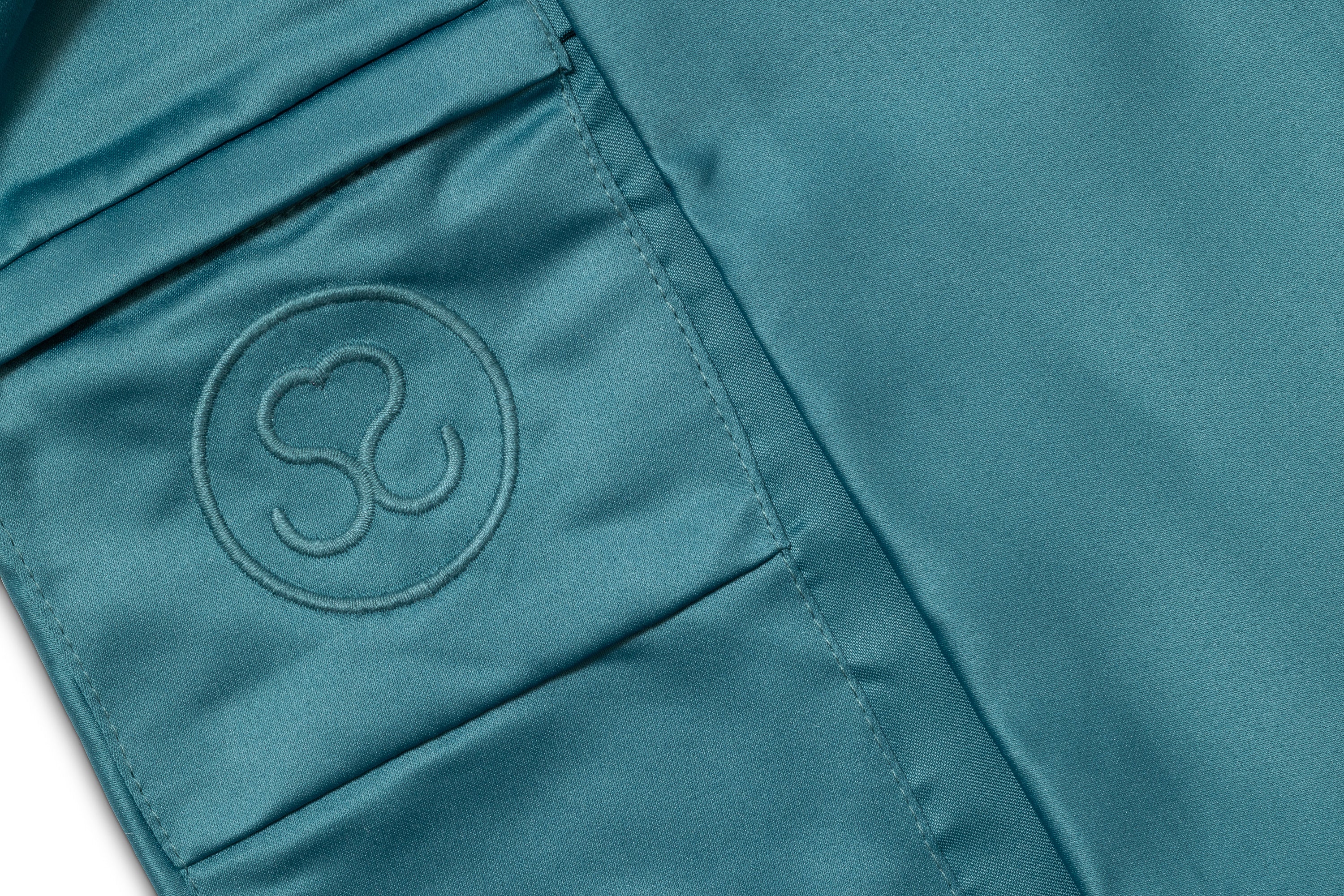 'Royal Teal' Luxe Satin Pillowcase. Anti-aging, machine washable, with the bonus secret pocket