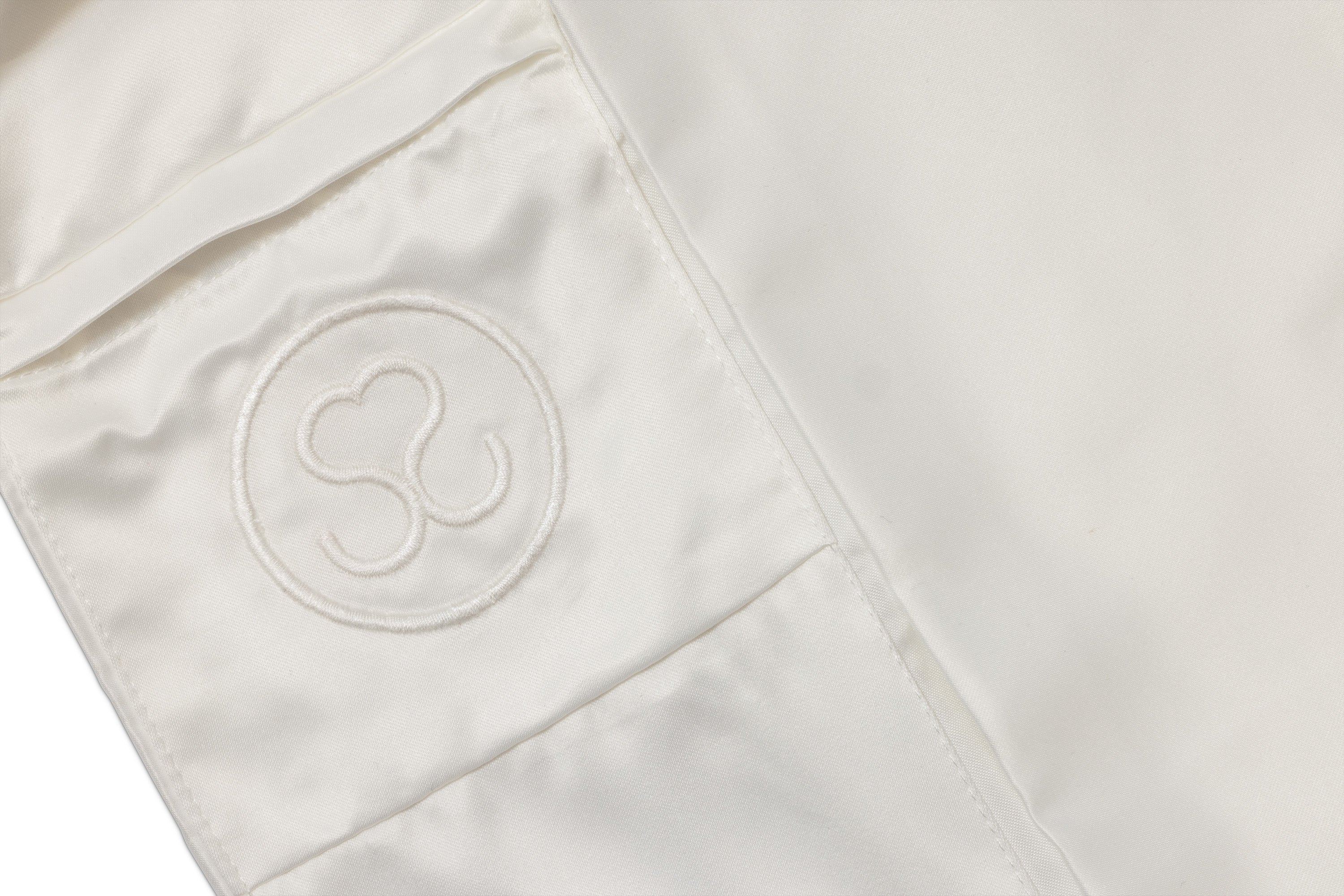 Mini 14x20" (Kid Size) Satin Pillowcase + Luxe Pillow