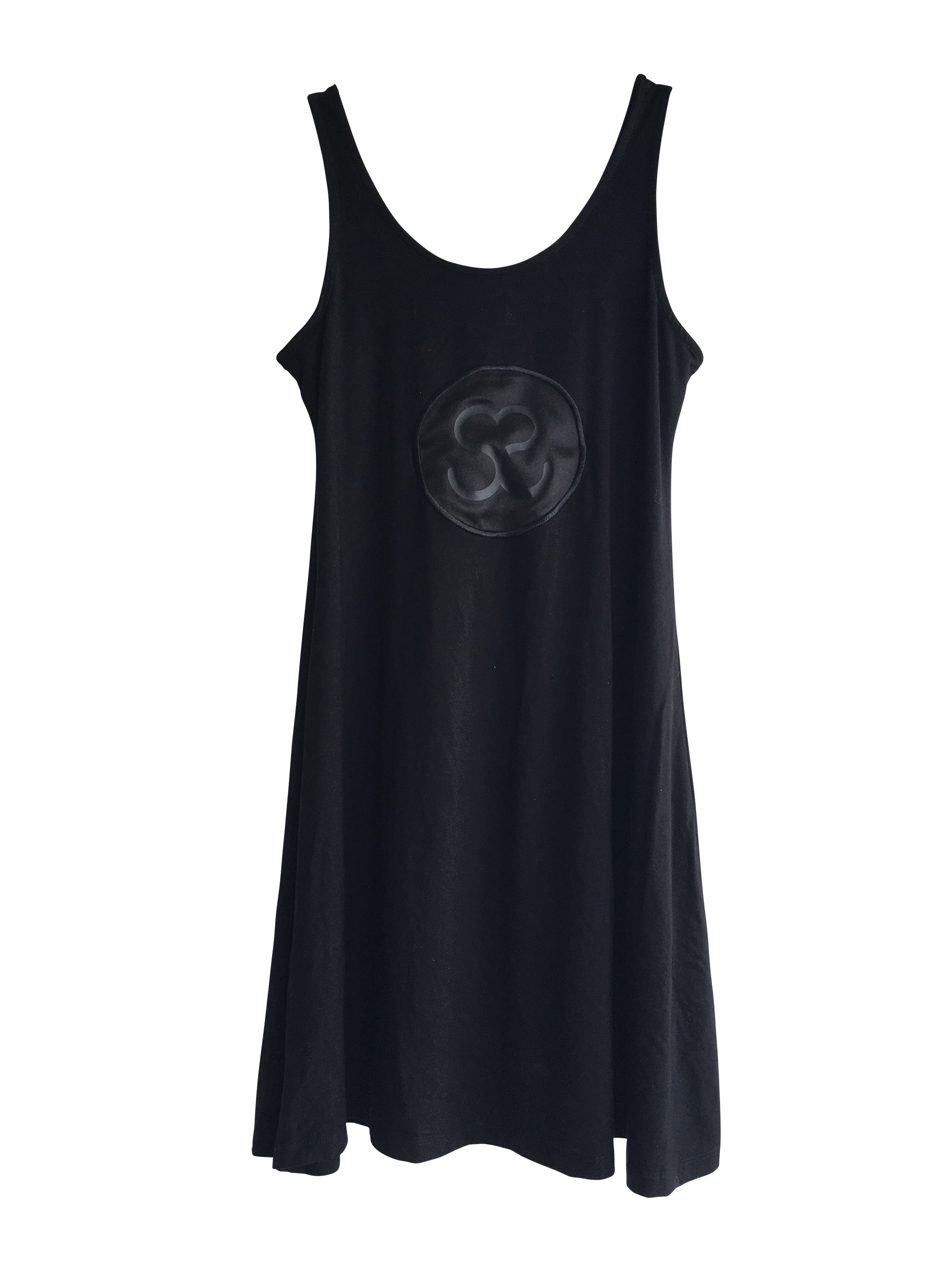 The Savvy LBD | The Ultimate Getting-Ready Dress SavvySleepers The Savvy LBD | The Ultimate Getting-Ready Dress SavvySleepers