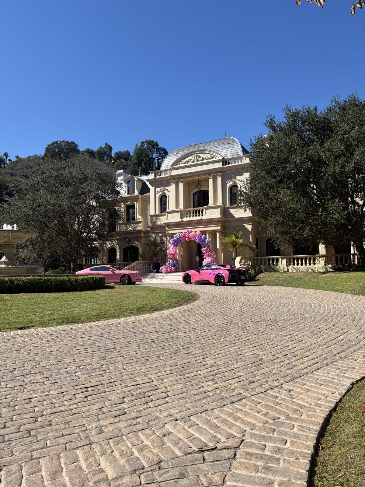 Inside Paris Hilton's Unstoppable ADHD Creator Summit, Part 1
